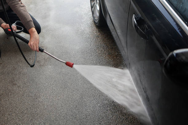 Why Choose Our Certified Pressure Washing Experts for Your Project Needs in Lutcher, LA?